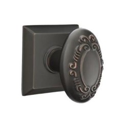 Emtek Victoria Knob with Quincy Rosette